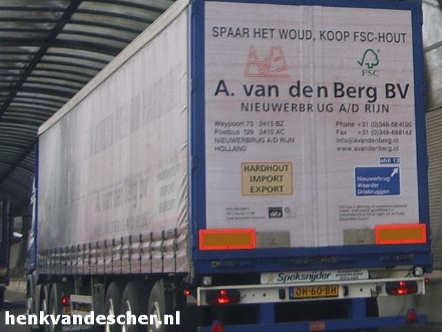 A. van den Berg :: Spaar het woud. Koop FSC hout