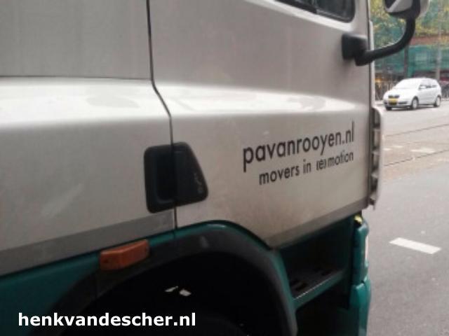 Pa van Rooyen :: Movers in (e)motion