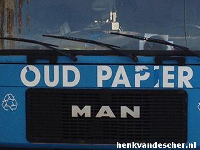 Onbekend :: Oud Papier Man