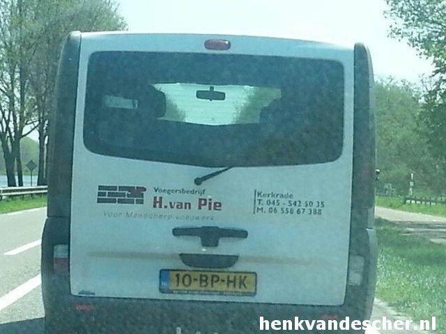 H. van Pie :: Voor messcherp voegwerk