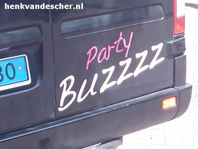 Party Buzz :: Party Buzz