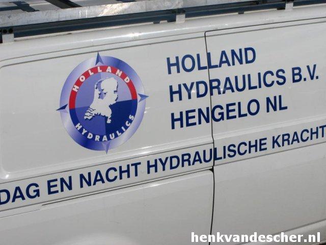 Holland Hydraulics :: Dag en Nacht Hydraulische Kracht