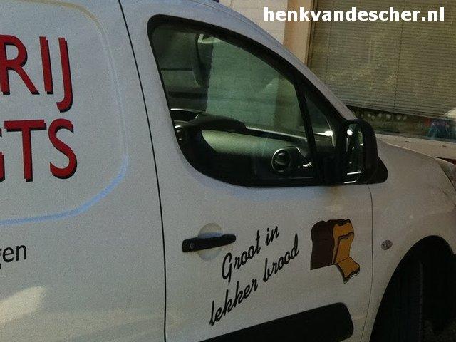 H. Vugts :: Groot in Lekker Brood