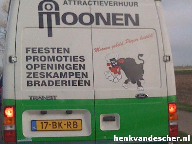 Moonen :: Moonen gebeld. Plezier besteld