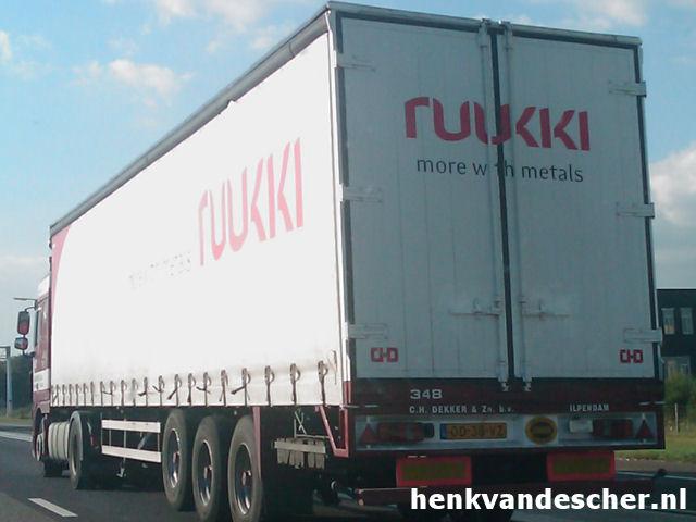 Ruuki :: More with metal