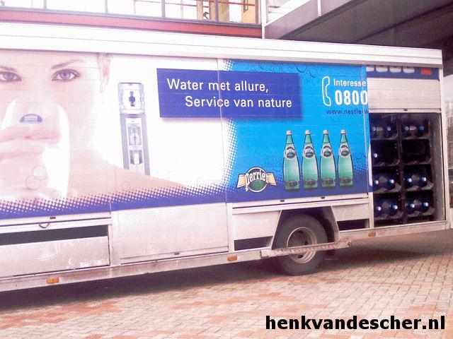 Nestle Aquarel :: Water met allure. Service van nature